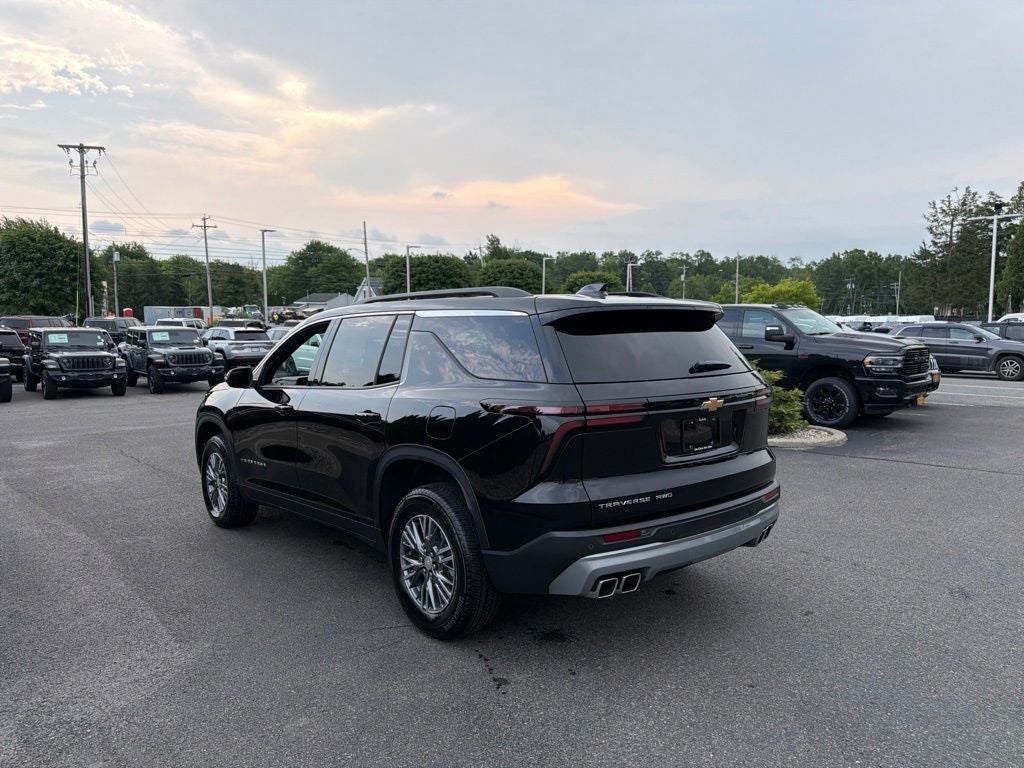 2026 Chevrolet Traverse LT 2LT