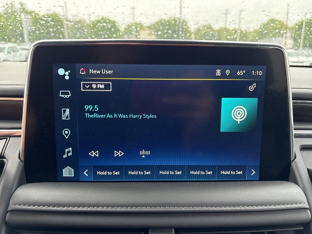 2024 Chevrolet Suburban LT