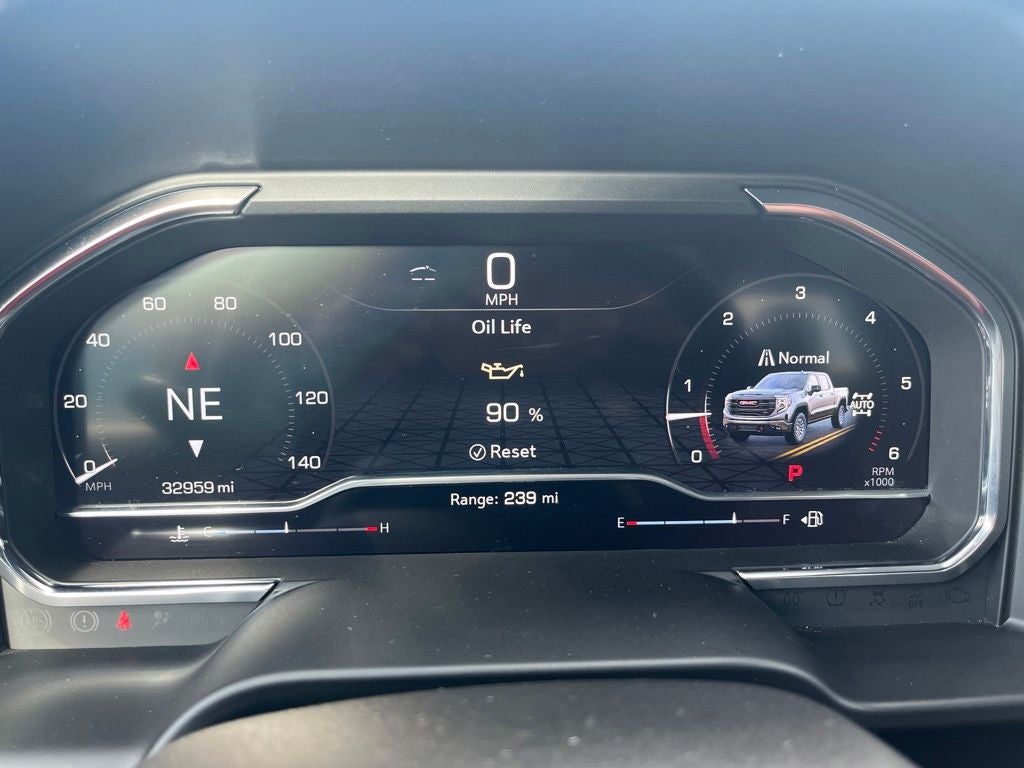 2025 GMC Sierra 1500 AT4