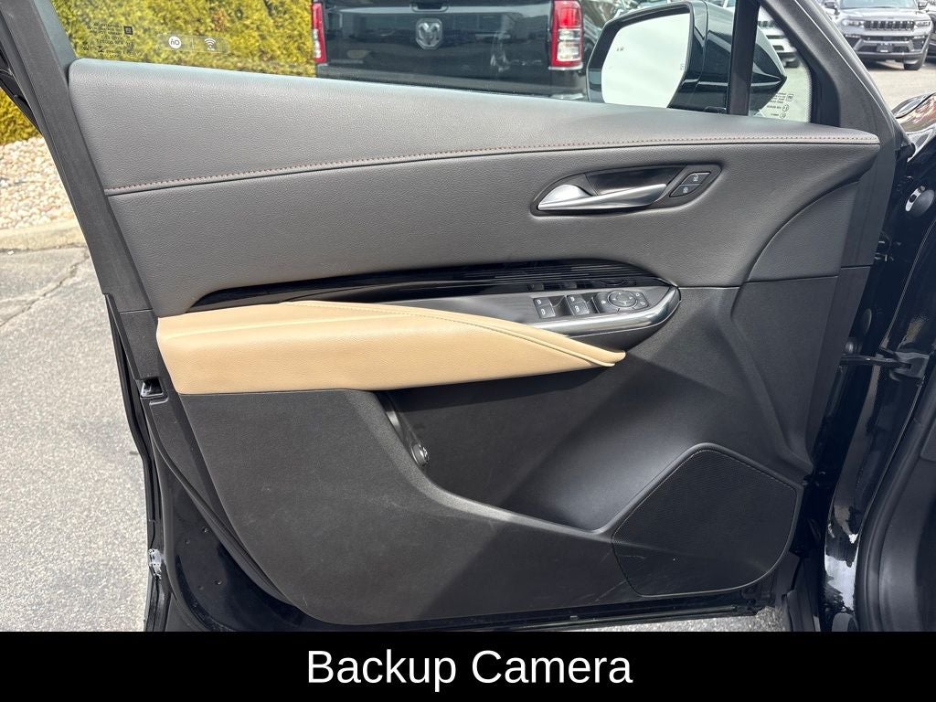 2024 Cadillac XT4 Luxury