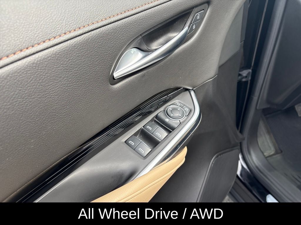 2024 Cadillac XT4 Luxury