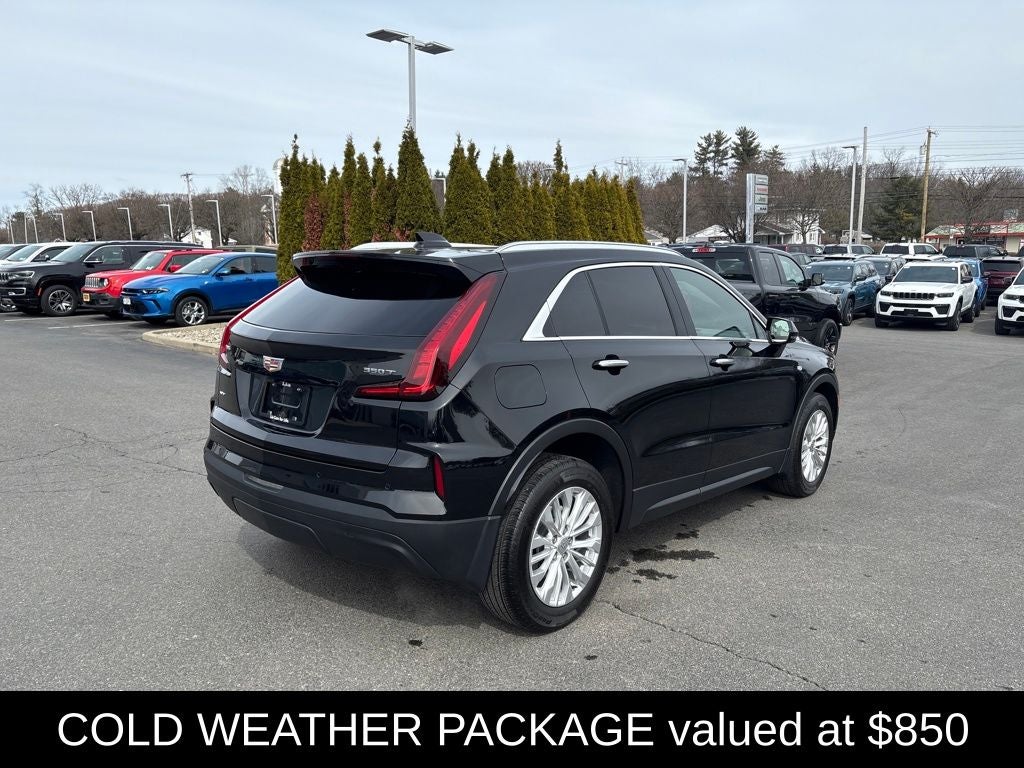 2024 Cadillac XT4 Luxury