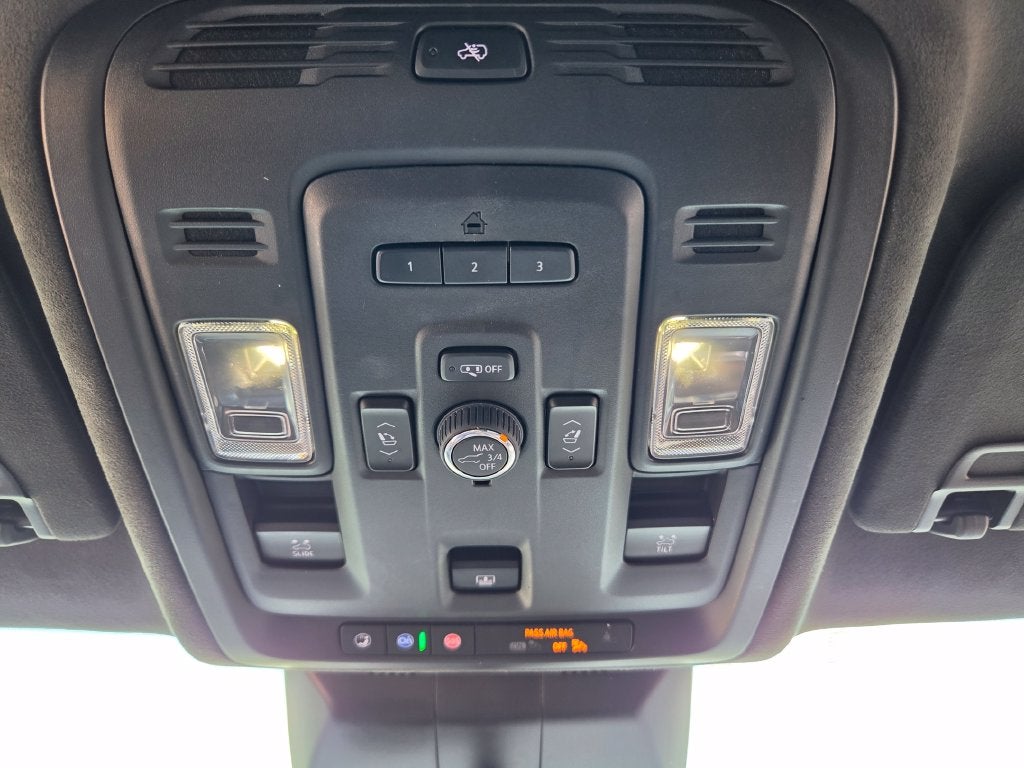 2022 Cadillac Escalade ESV Premium Luxury Platinum