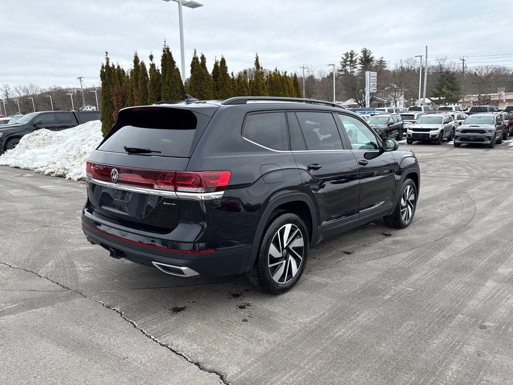 2025 Volkswagen Atlas 2.0T SE w/Technology