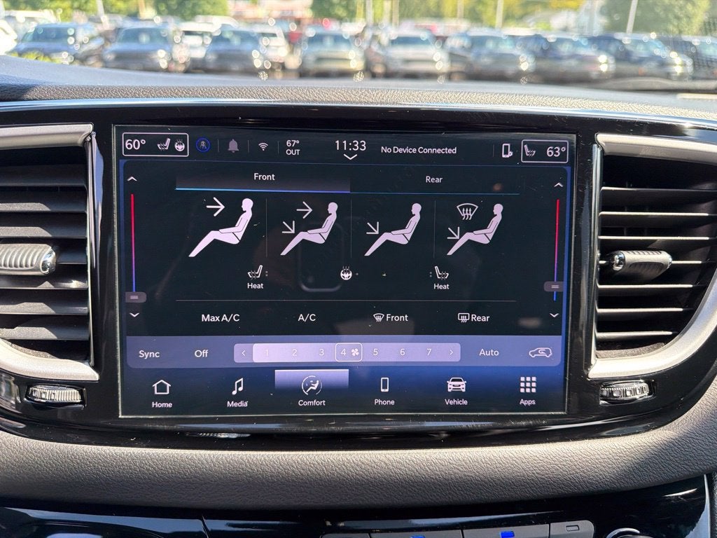 2025 Chrysler Pacifica Select