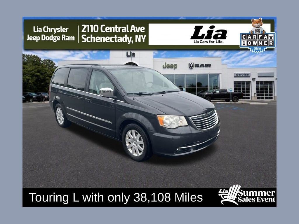2012 Chrysler Town & Country Touring-L