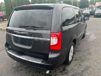 2012 Chrysler Town & Country Touring-L