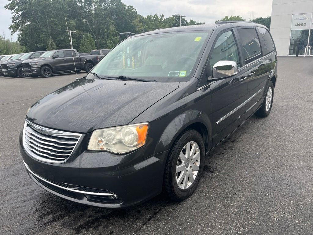 2012 Chrysler Town & Country Touring-L