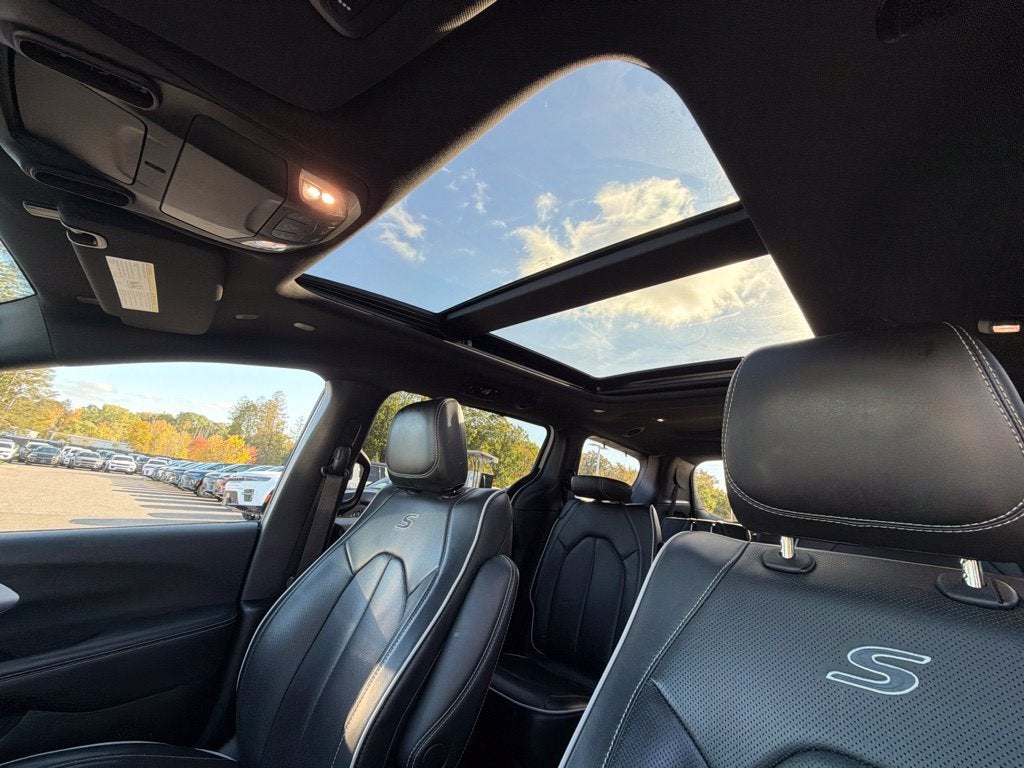 2025 Chrysler Pacifica Limited