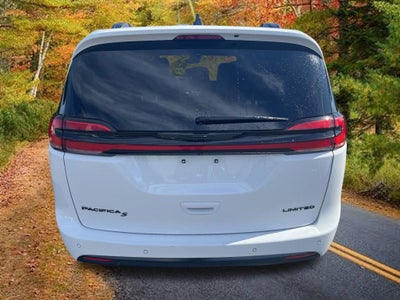2025 Chrysler Pacifica Limited