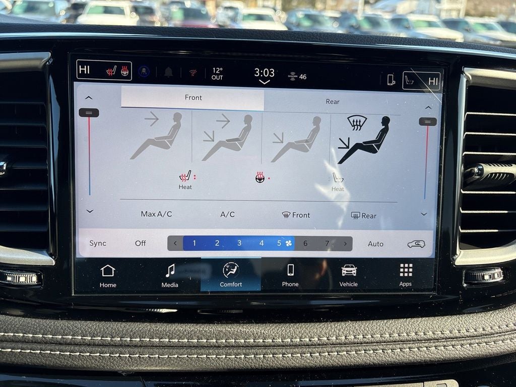 2026 Chrysler Pacifica Select