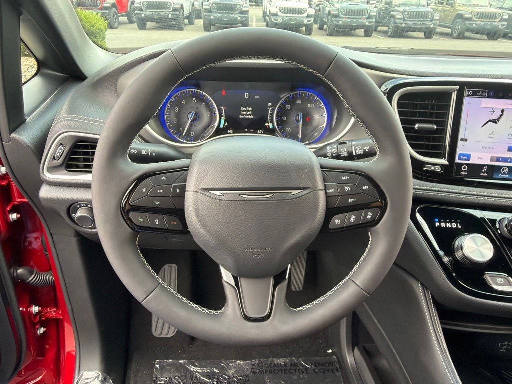 2027 Chrysler Pacifica Limited