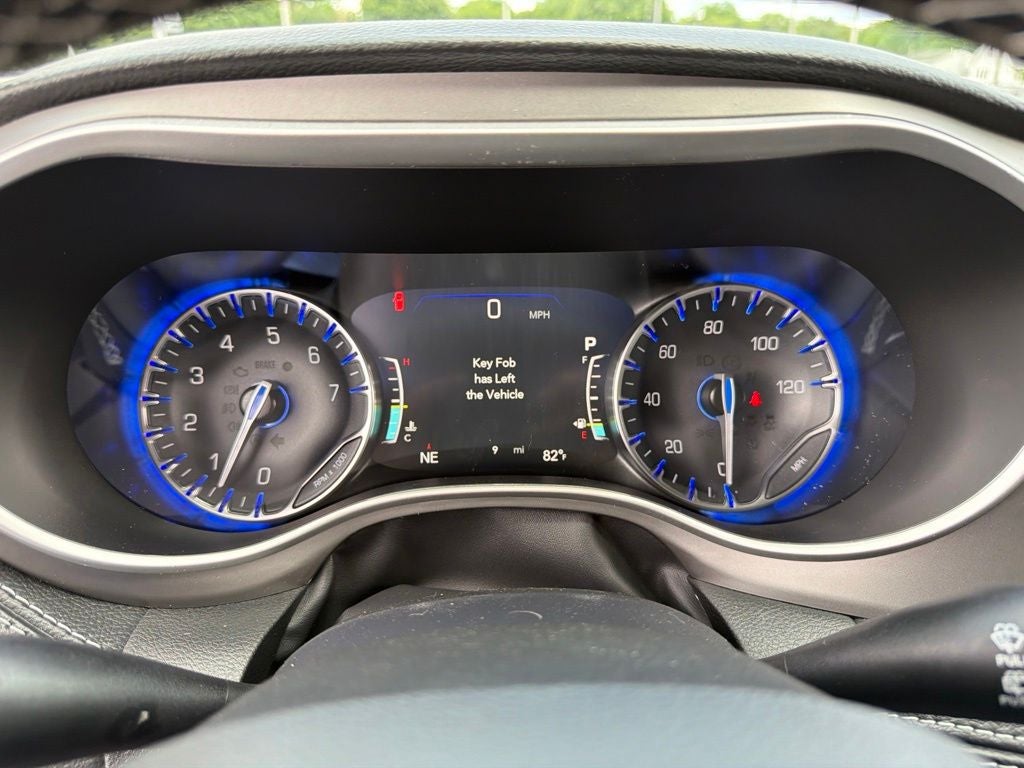 2027 Chrysler Pacifica Limited