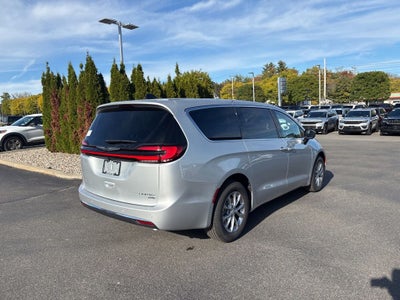 2026 Chrysler Pacifica Limited