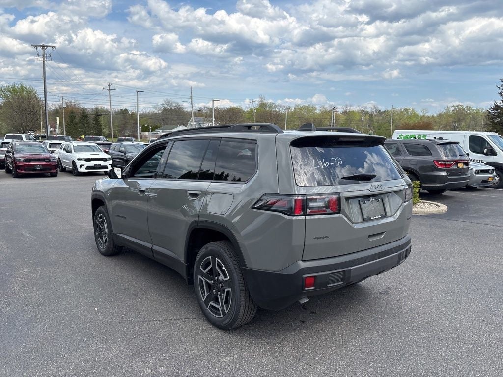 2026 Jeep Cherokee Laredo