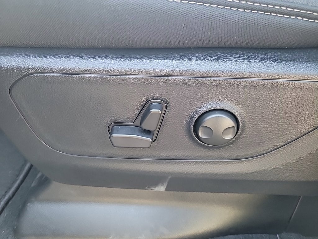 2026 RAM 1500 Big Horn/Lone Star 4D Crew Cab
