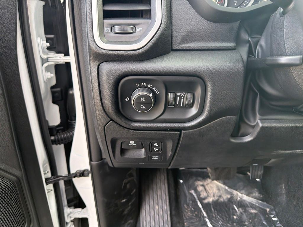 2026 RAM 1500 Big Horn/Lone Star 4D Crew Cab