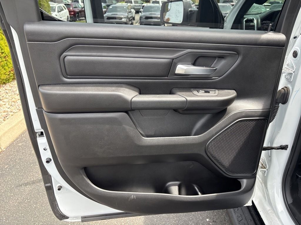 2026 RAM 1500 Express 4D Crew Cab