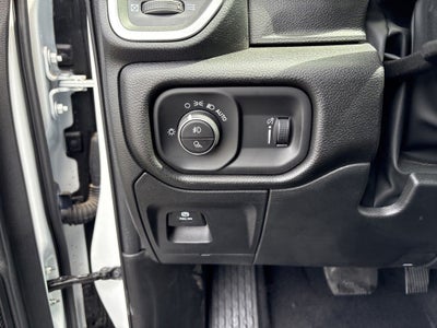 2026 RAM 1500 Express 4D Crew Cab