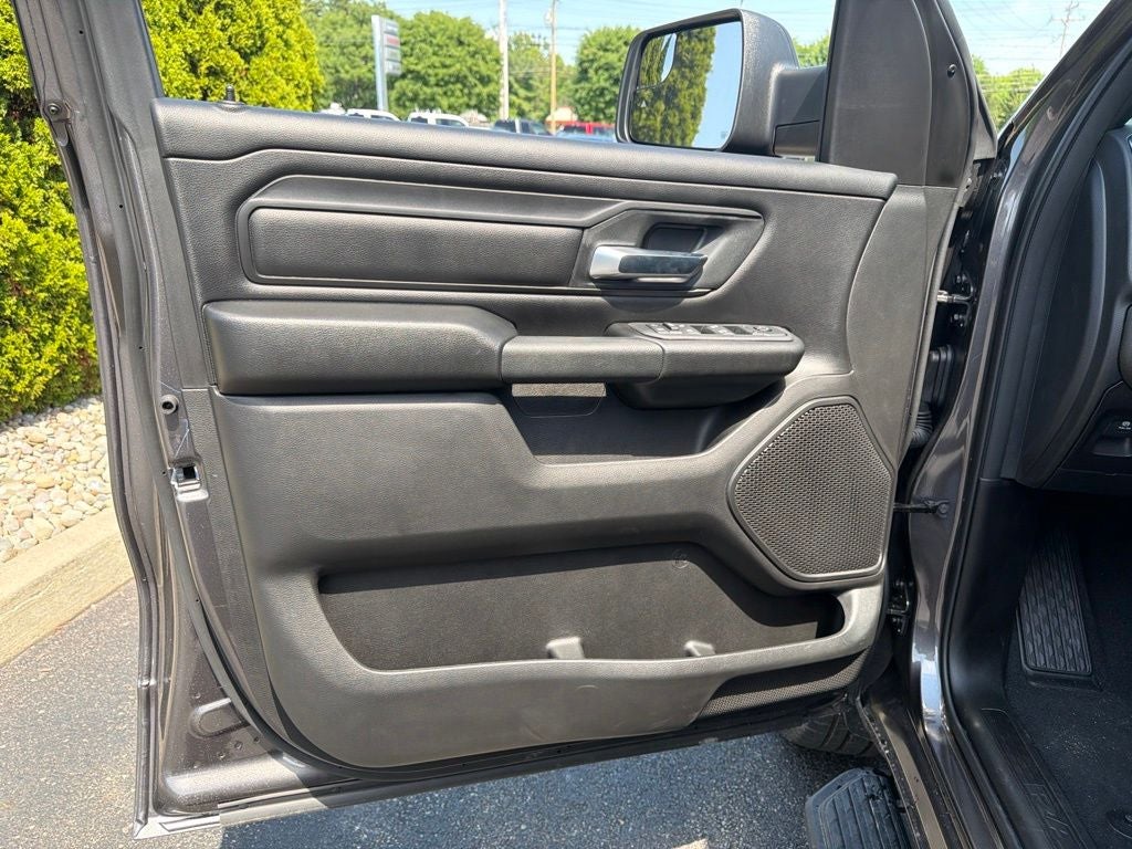 2026 RAM 1500 Express 4D Crew Cab