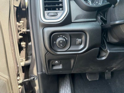 2026 RAM 1500 Express 4D Crew Cab