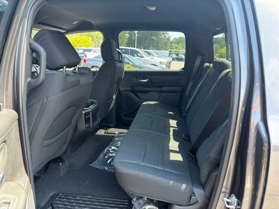 2026 RAM 1500 Express 4D Crew Cab