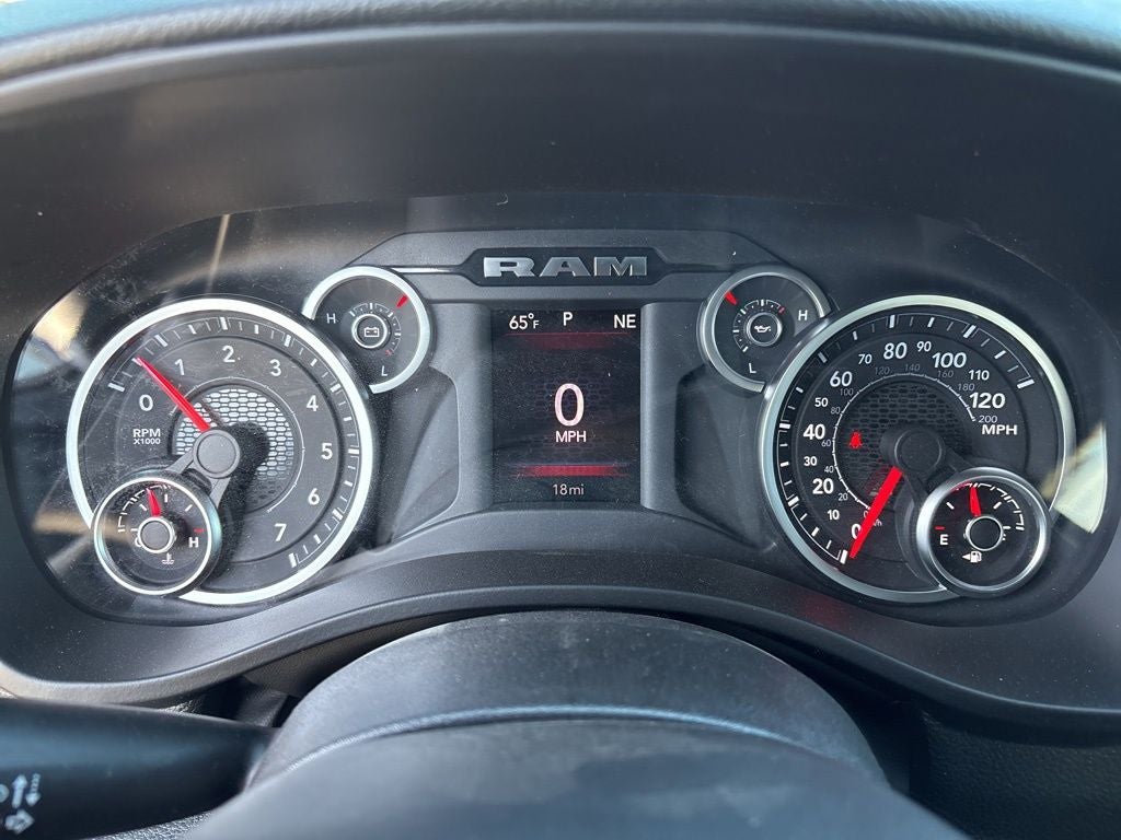 2026 RAM 1500 Express 4D Crew Cab