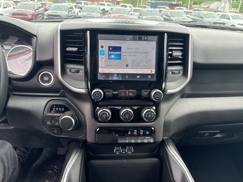 2026 RAM 1500 Express 4D Crew Cab