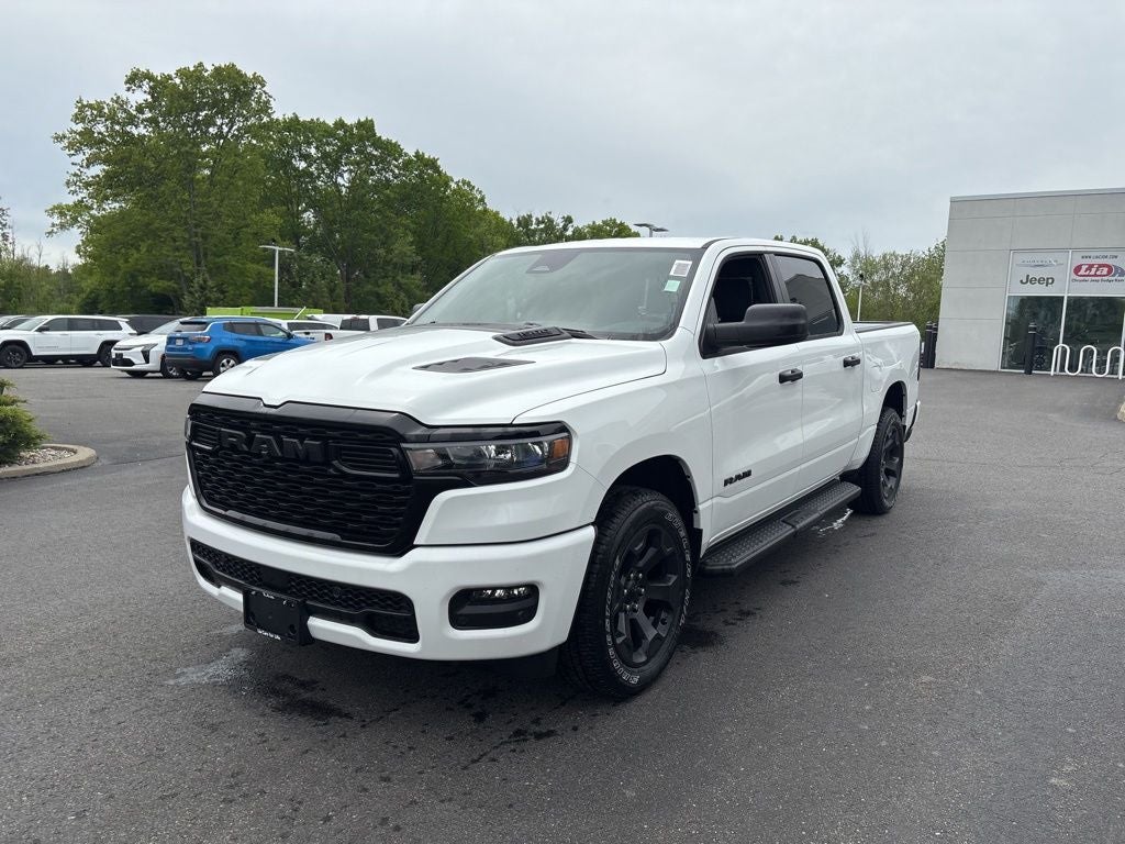 2026 RAM 1500 Express 4D Crew Cab