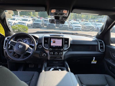 2026 RAM 1500 Express 4D Crew Cab