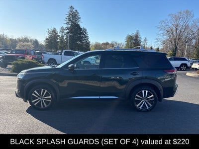 2023 Nissan Pathfinder Platinum