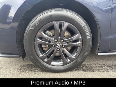 2024 Toyota Sienna XSE 7 Passenger