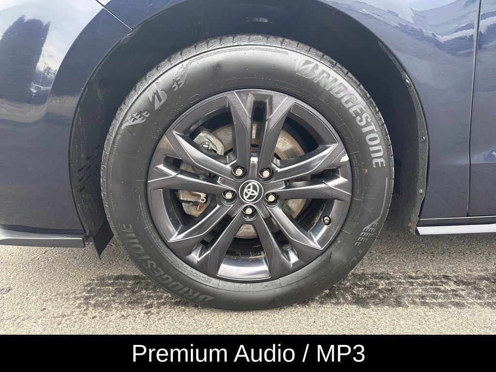 2024 Toyota Sienna XSE 7 Passenger