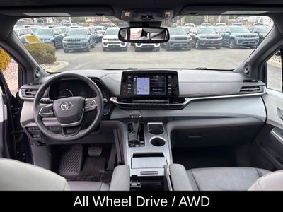 2024 Toyota Sienna XSE 7 Passenger