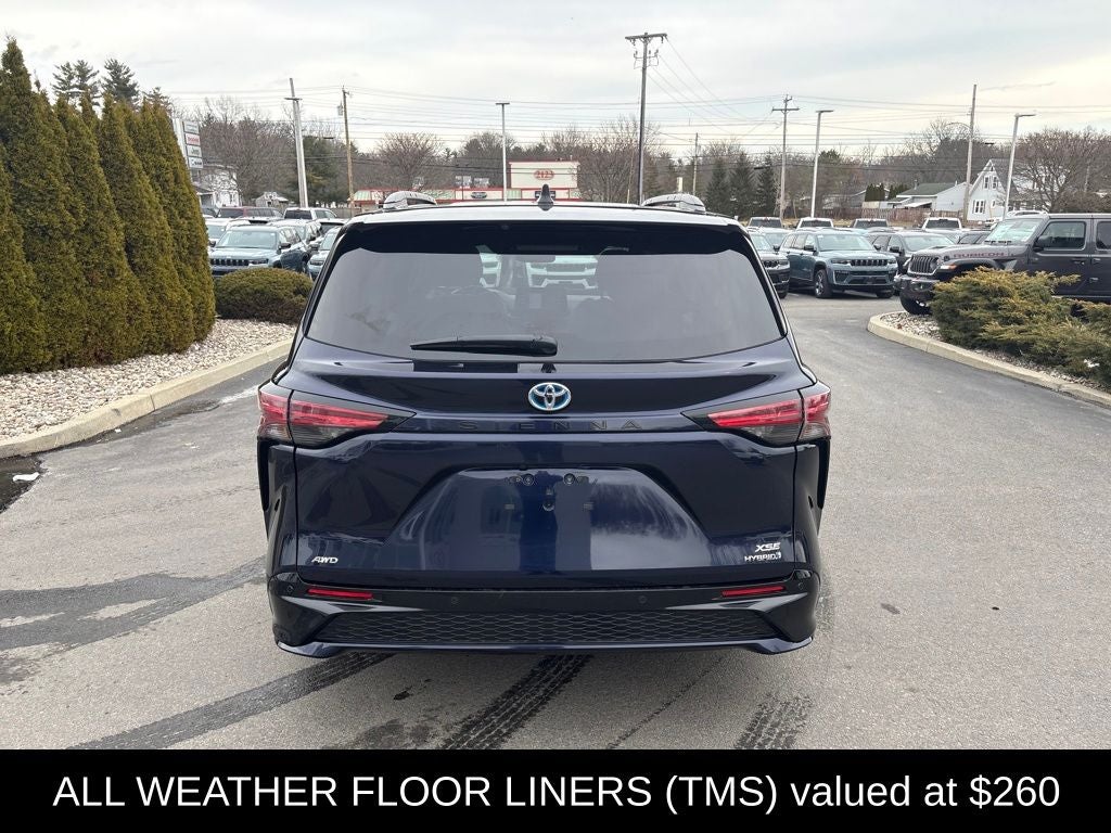 2024 Toyota Sienna XSE 7 Passenger