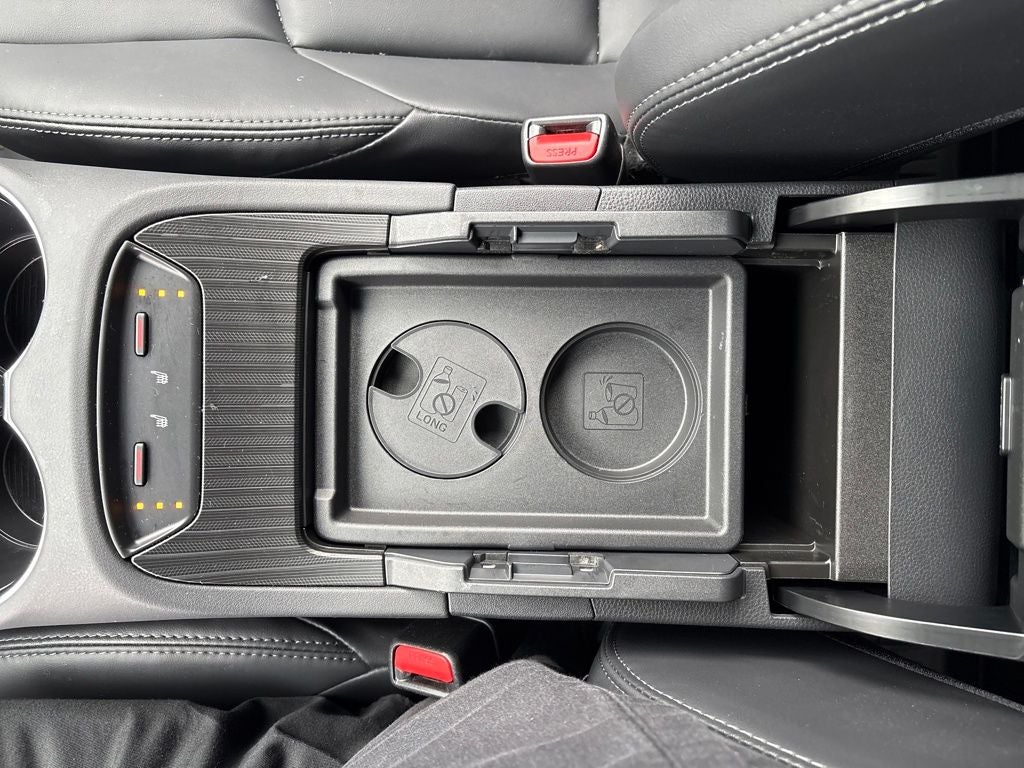 2024 Toyota Venza LE