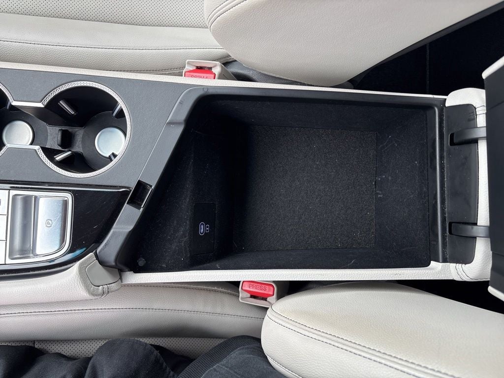 2024 Genesis G70 2.5T