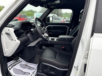 2025 Land Rover Defender 110 S