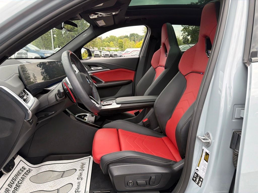 2025 BMW X2 M35i