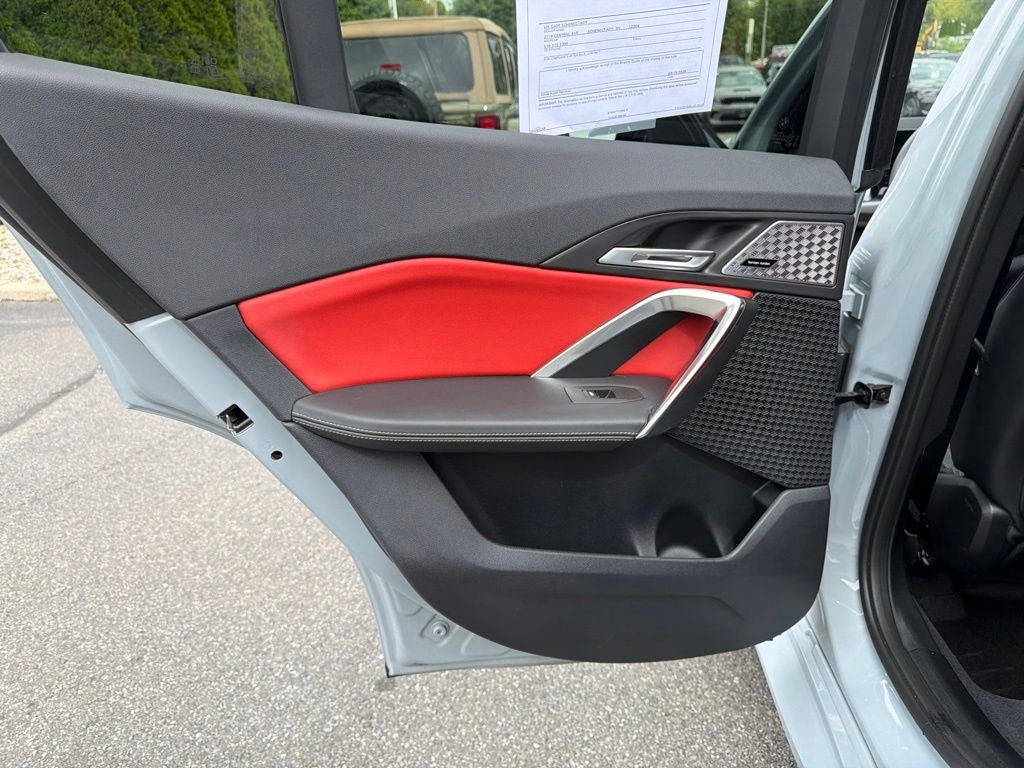 2025 BMW X2 M35i