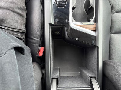 2021 Volvo XC60 T6 Momentum