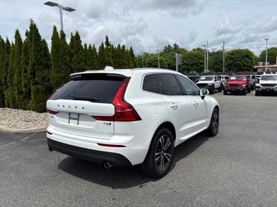 2021 Volvo XC60 T6 Momentum