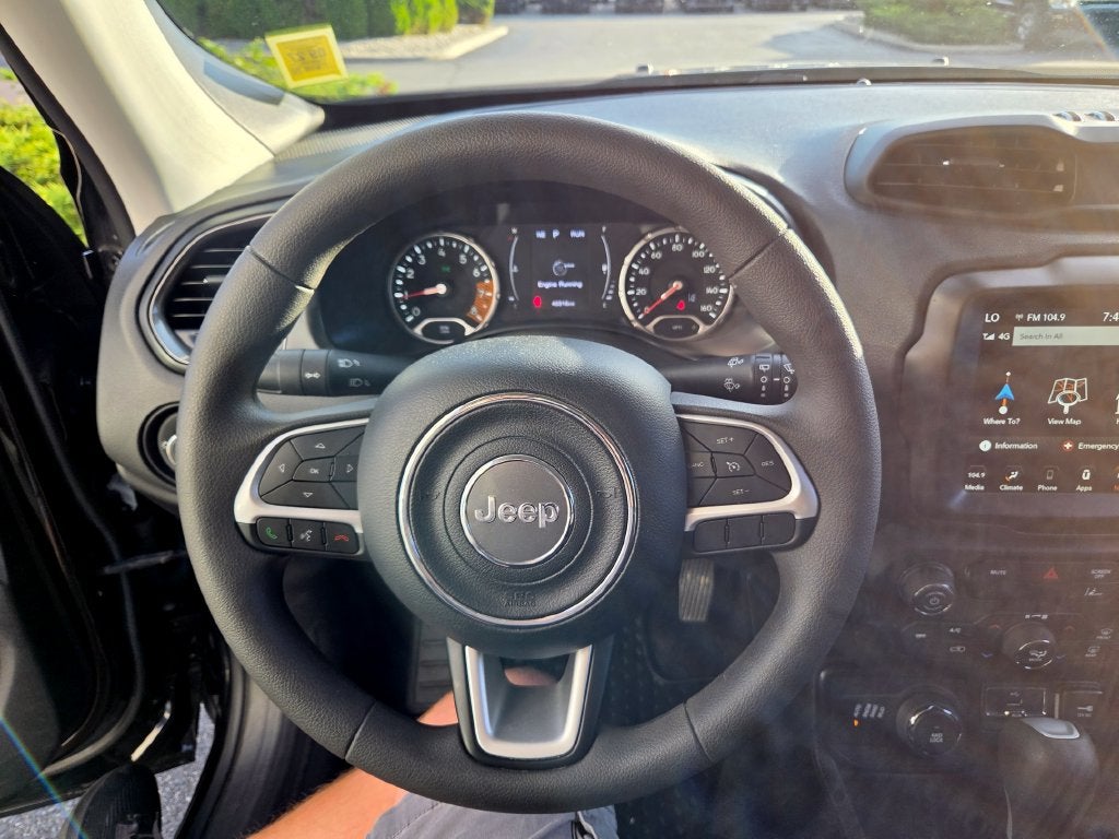2023 Jeep Renegade Latitude