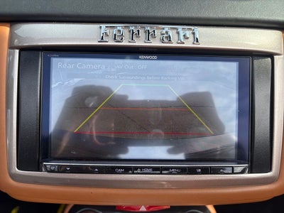 2010 Ferrari California Base