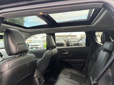 2022 Jeep Cherokee Trailhawk