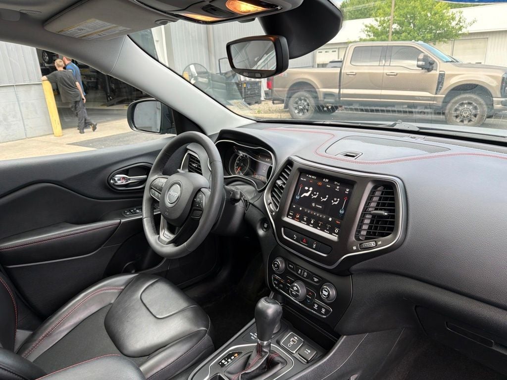 2022 Jeep Cherokee Trailhawk