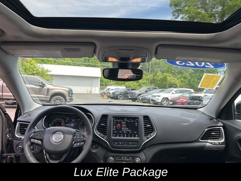 2023 Jeep Cherokee Altitude
