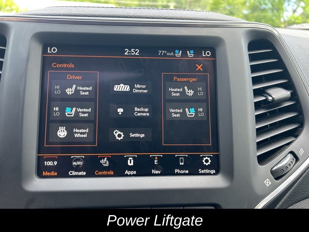 2023 Jeep Cherokee Altitude