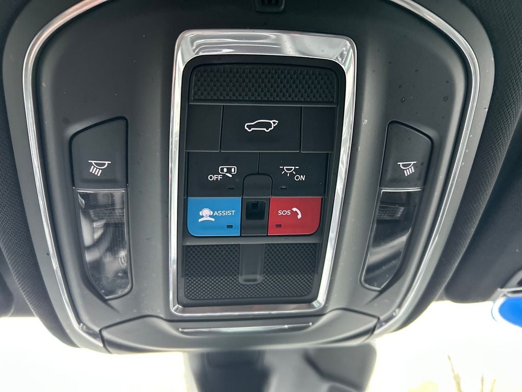 2024 Jeep Grand Cherokee Laredo