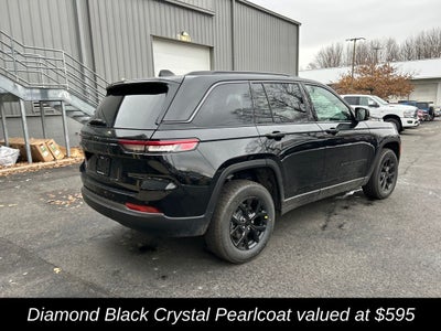 2026 Jeep Grand Cherokee Laredo